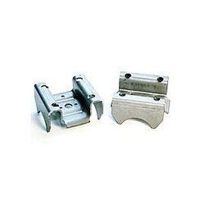 MOSER ENGINEERING Multi-Leaf Spring Mounts GM Pair