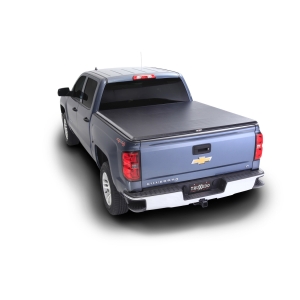 Truxedo 99-07 GMC Sierra & Chevrolet Silverado 1500 Classic 6ft 6in TruXport Bed Cover