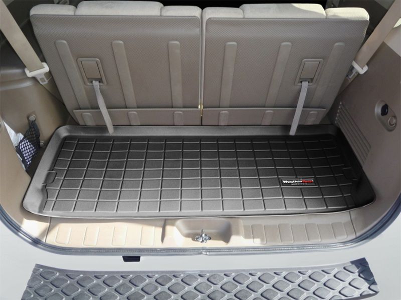 WeatherTech Cargo Liners Nissan Pathfinder - Black (Behind 3rd row) 40415 image 4