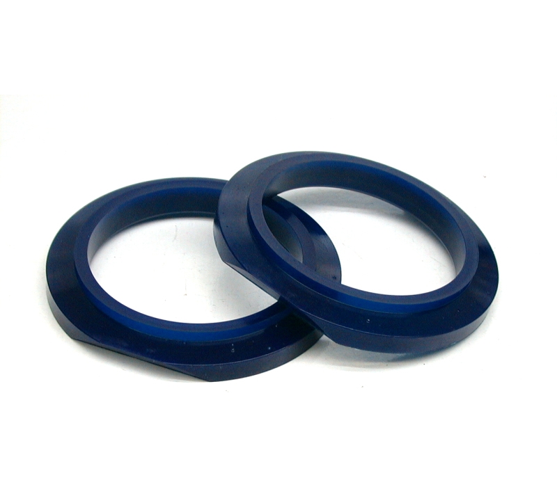 SuperPro Triumph 2000/2500 Front Spr Seat