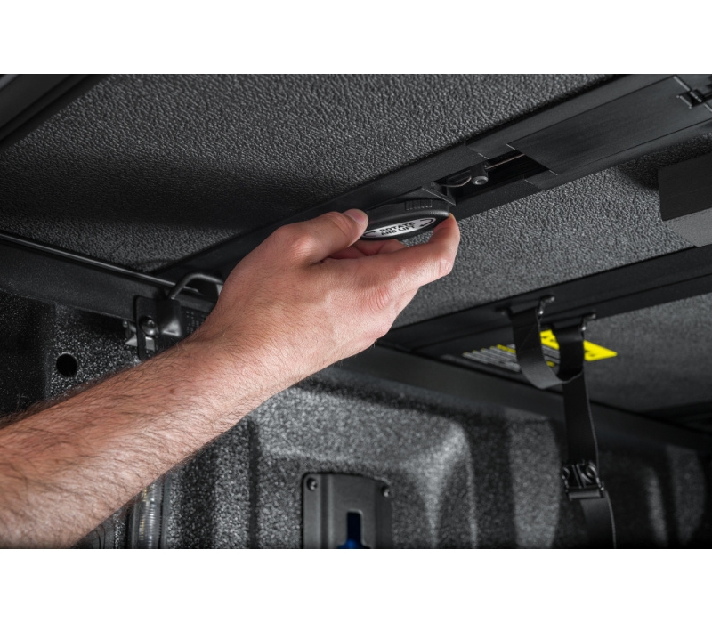 Extang 09-18 Dodge Ram / 19-23 Classic 1500 / 19-22 2500/3500 (6ft. 4in. Bed) Solid Fold ALX