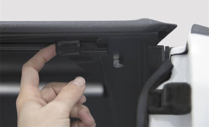 Access Literider 99-06 Chevy/GMC Full Size 6ft 6in Stepside Bed (Bolt On) Roll-Up Cover 32209 image 14