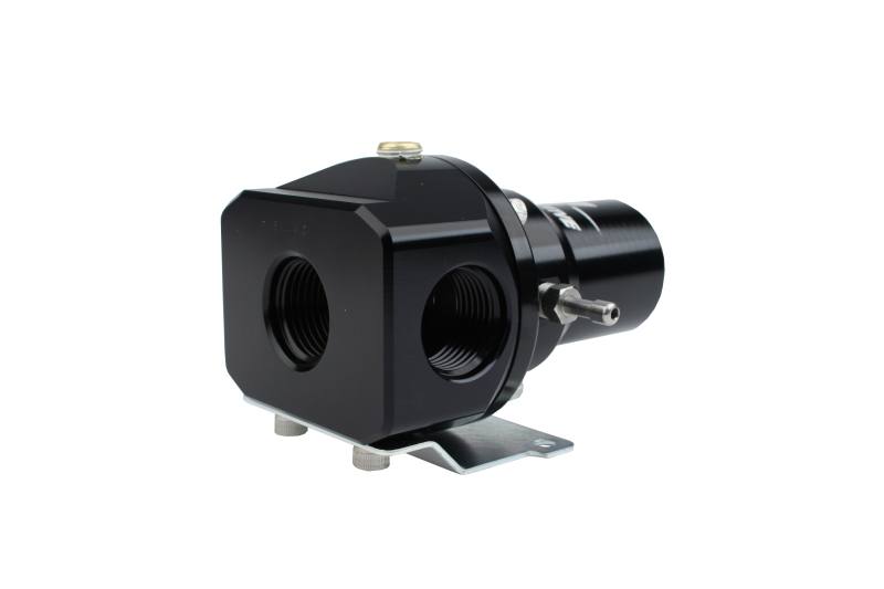 Aeromotive Regulator - 30-120 PSI - .313 Valve - 2x AN-10 Inlets / AN-10 Bypass 13134