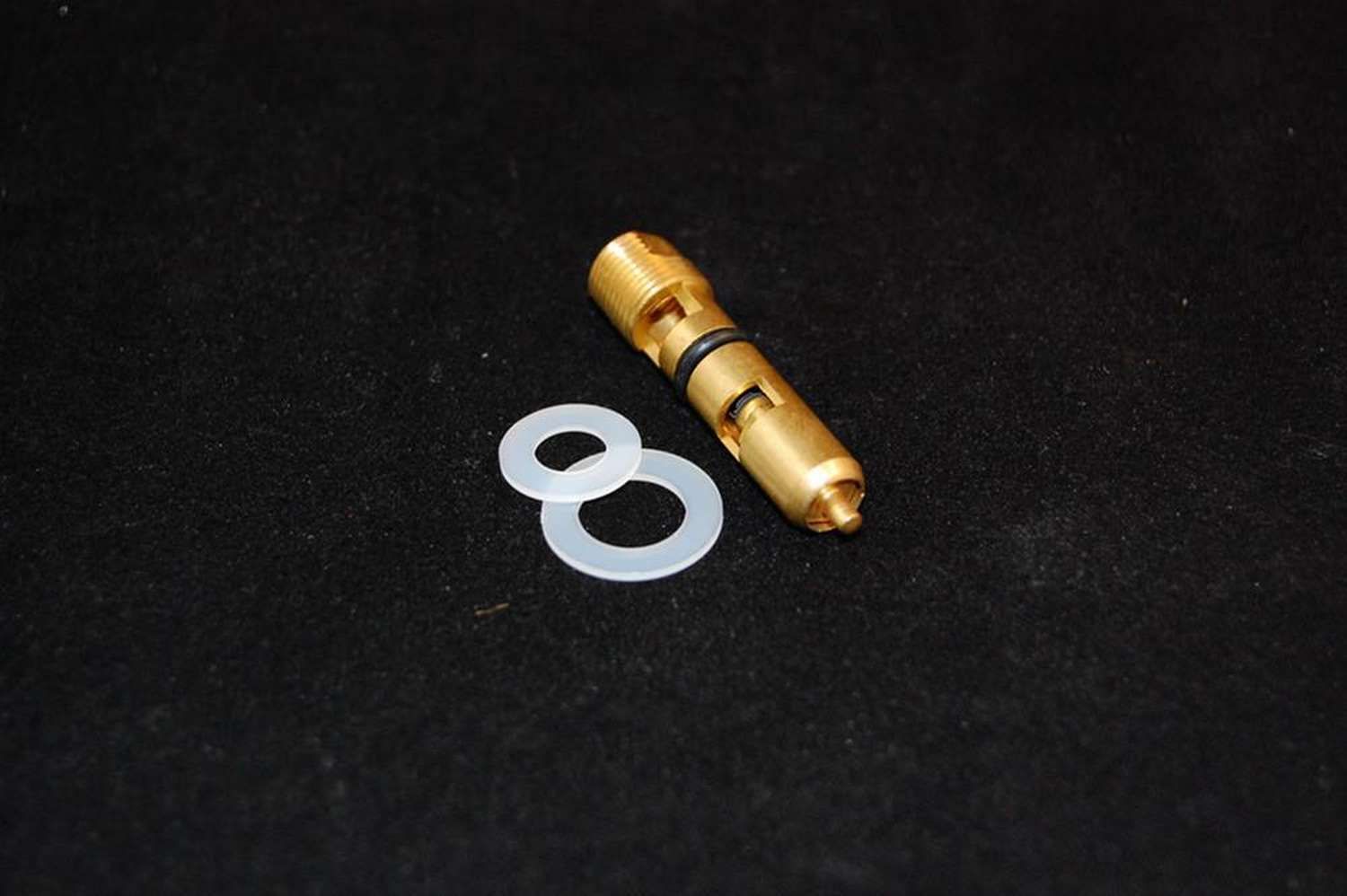 ADVANCED ENGINE DESIGN .125 Viton Needle & Seat - Each 5115 image 2